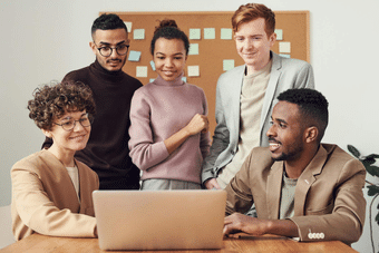 How To Sell Treasury Management Services